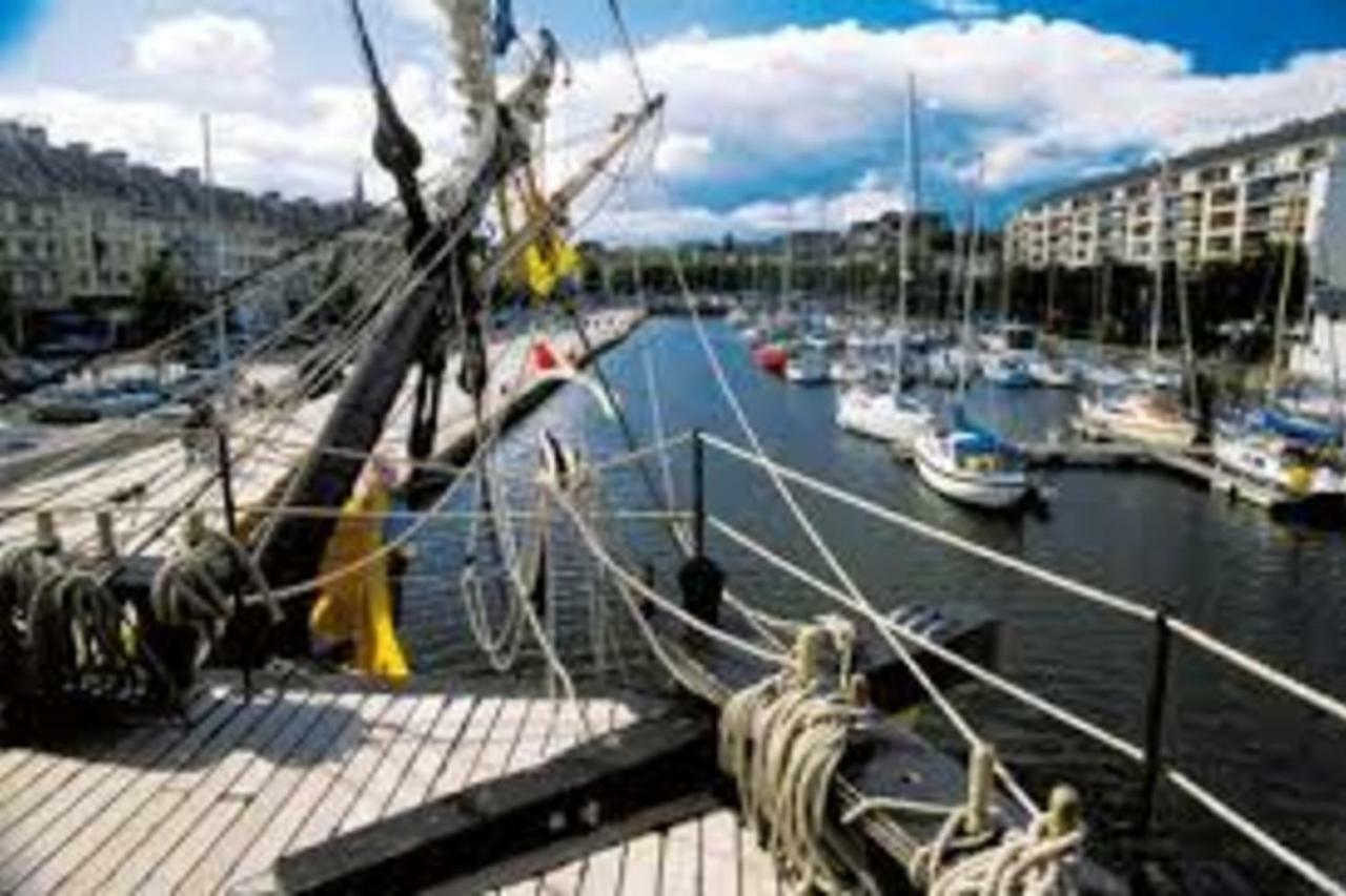 Apartamento Port De Caen Haut De Gamme Exterior foto